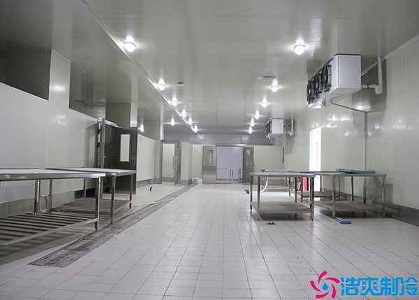 餐飲日皮网站在线观看