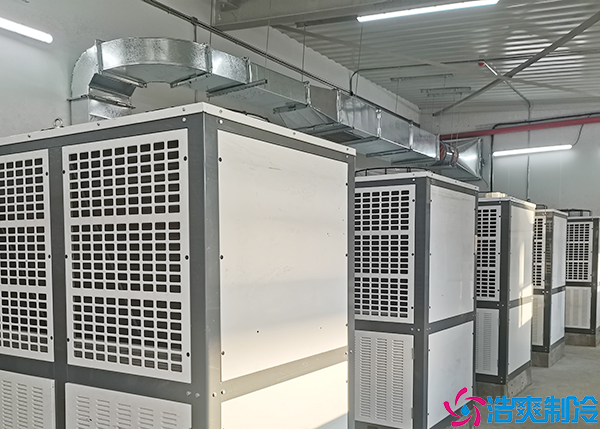 餐飲日皮网站在线观看