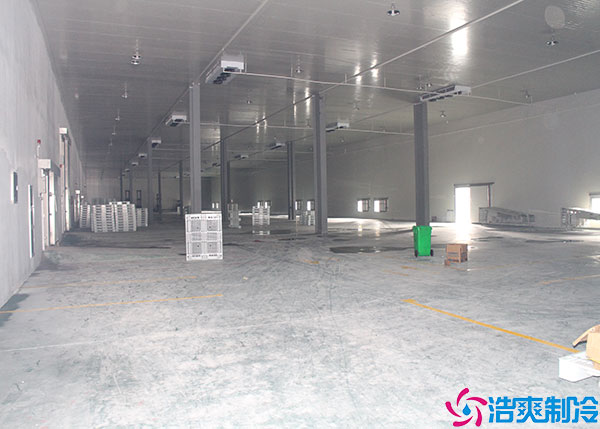 100噸0-10℃濕垃圾不鏽鋼日皮网站在线观看造價多少錢？.jpg